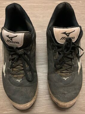 Mizuno 9-Spike Advanced Blaze Elite 5
Baseball/Softball Cleats - Men's US 11